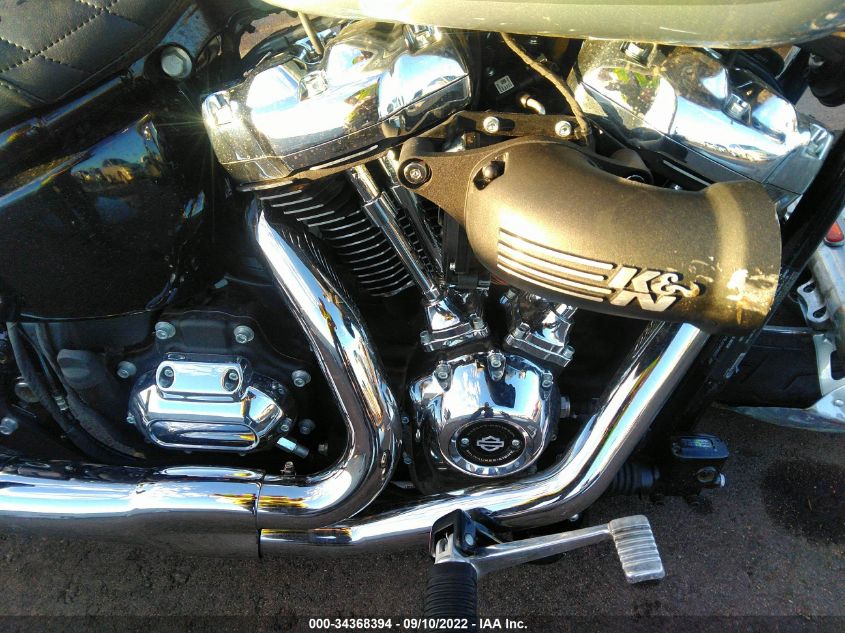 2019 HARLEY-DAVIDSON FXLR 1HD1YNJ23KB022980