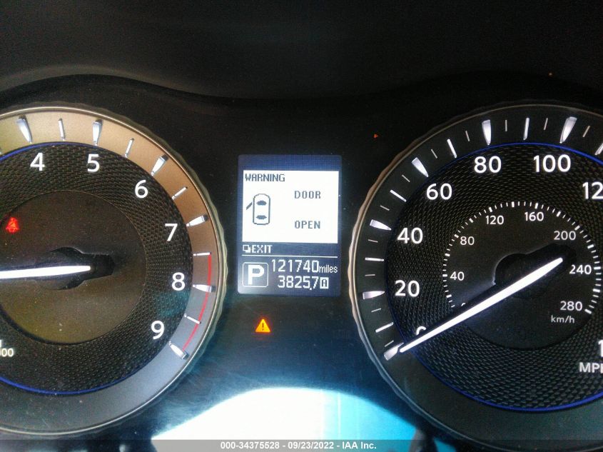 2015 INFINITI Q70 JN1BY1AR2FM560613