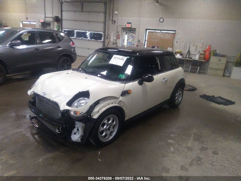 2013 MINI HARDTOP COOPER WMWSU3C57DT678848