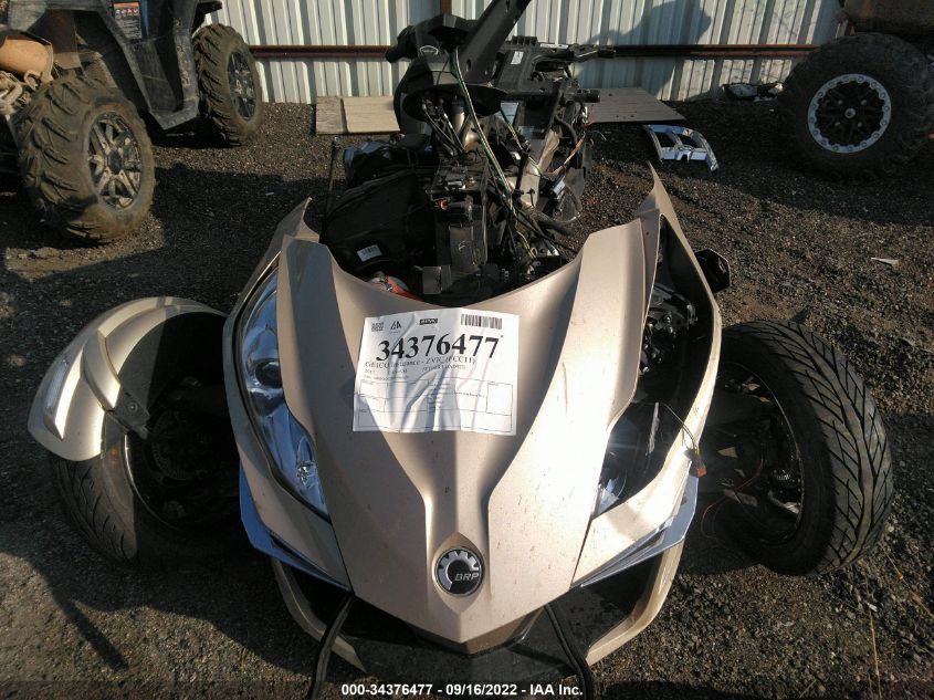 2017 CAN-AM SPYDER ROADSTER RT/RT-S/LTD/SP SERIES 2BXNBDD22HV003655