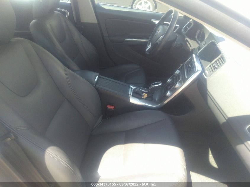 2017 VOLVO S60 INSCRIPTION LYV402TK8HB148292