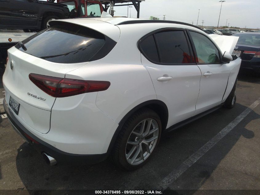 2018 ALFA ROMEO STELVIO SPORT ZASFAKPN8J7B95253