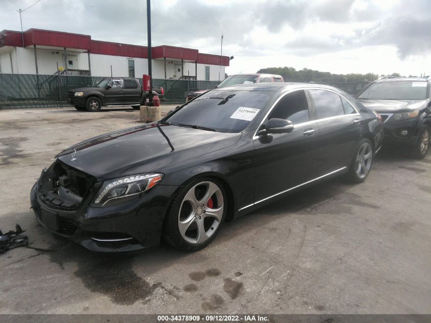 2015 MERCEDES-BENZ S 550 4MATIC WDDUG8FB6FA107471