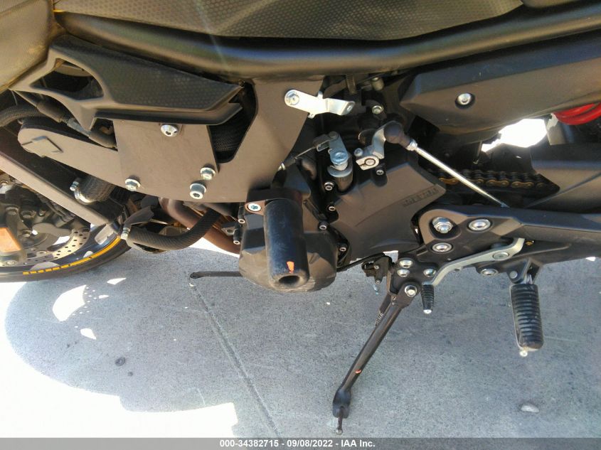2009 YAMAHA FZ6 R/C JYARJ18Y79A000827