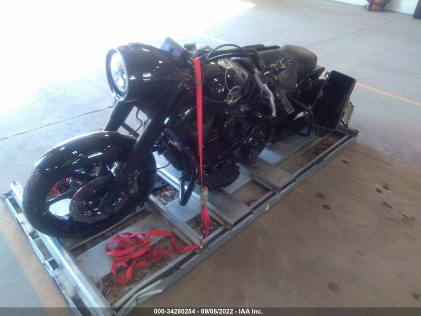 2008 HARLEY-DAVIDSON FLHRC 1HD1FR4198Y604247