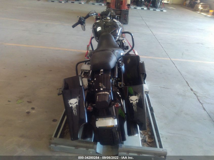 2008 HARLEY-DAVIDSON FLHRC 1HD1FR4198Y604247