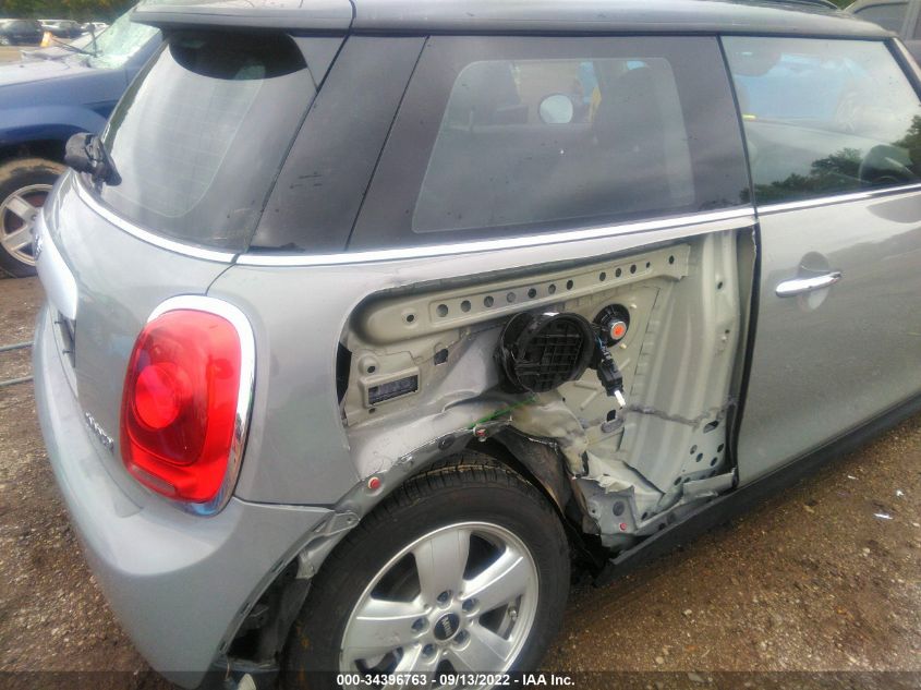 2015 MINI COOPER HARDTOP WMWXM5C54FT939616