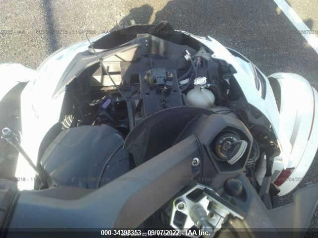 2014 CAN-AM SPYDER ROADSTER RT/RTS/RT LIMITED 2BXNBDD17EV000124