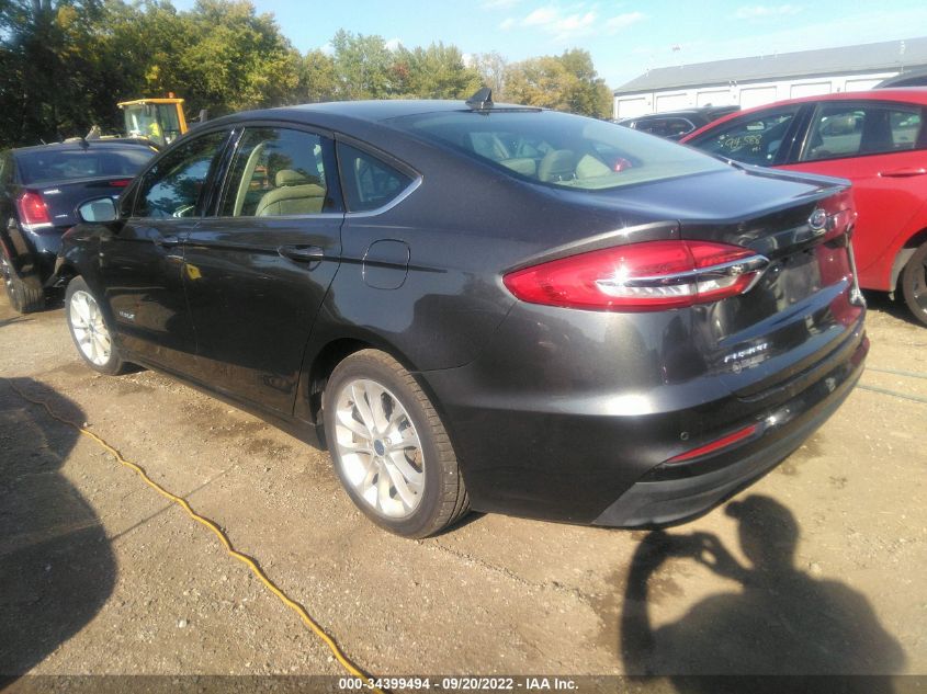 2019 FORD FUSION HYBRID SE 3FA6P0LU9KR189101