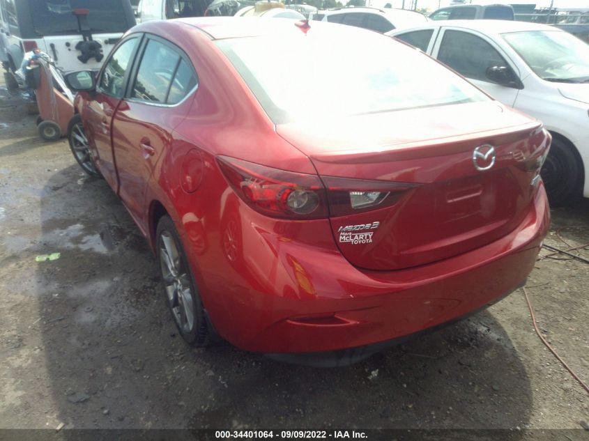 2018 MAZDA MAZDA3 4-DOOR TOURING 3MZBN1V30JM253172