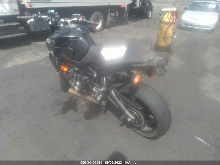 2018 YAMAHA MT09 JYARN53E7JA002753