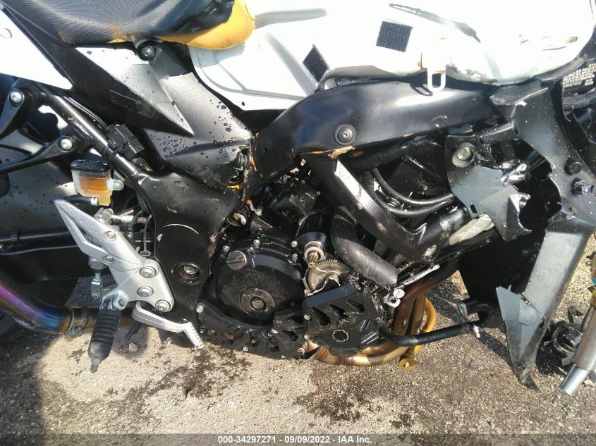2016 SUZUKI GSX-S750 JS1GR7NAXG2100422