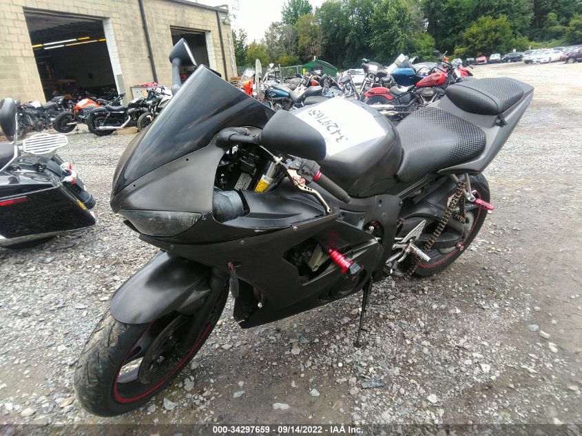 2003 YAMAHA YZFR6 L JYARJ06EX3A001271