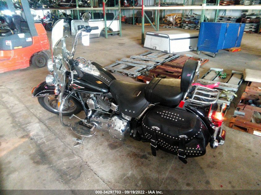 2011 HARLEY-DAVIDSON FLSTC 1HD1BW517BB014051