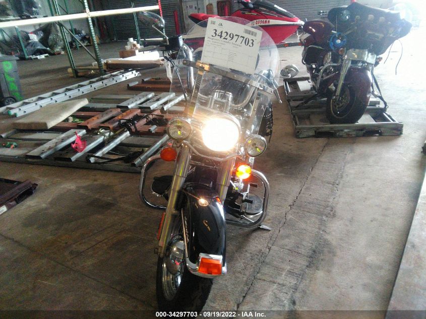 2011 HARLEY-DAVIDSON FLSTC 1HD1BW517BB014051
