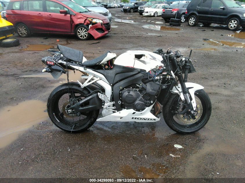 2007 HONDA CBR600 RR JH2PC40097M006449