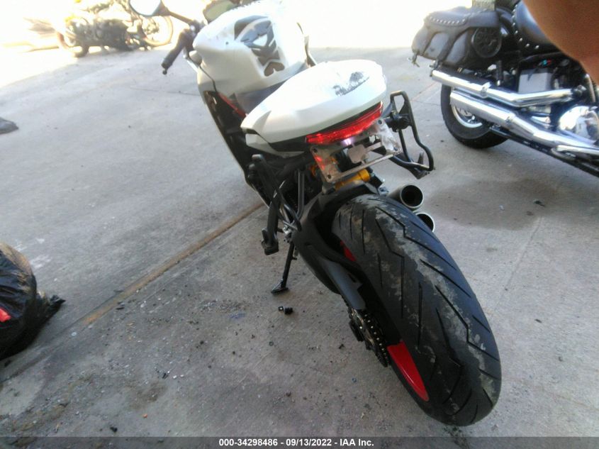2018 DUCATI SUPERSPORT ZDMVABDS5JB003965
