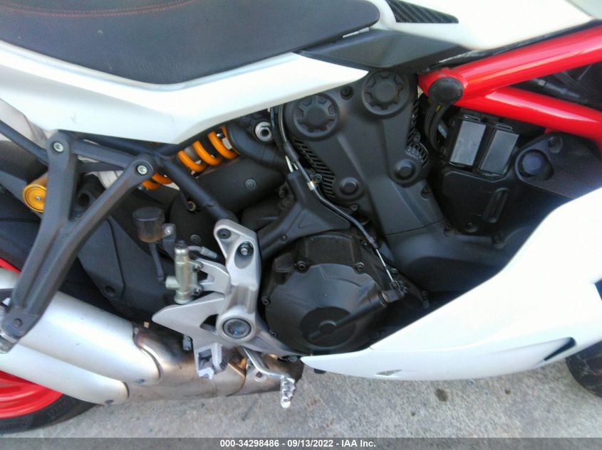 2018 DUCATI SUPERSPORT ZDMVABDS5JB003965