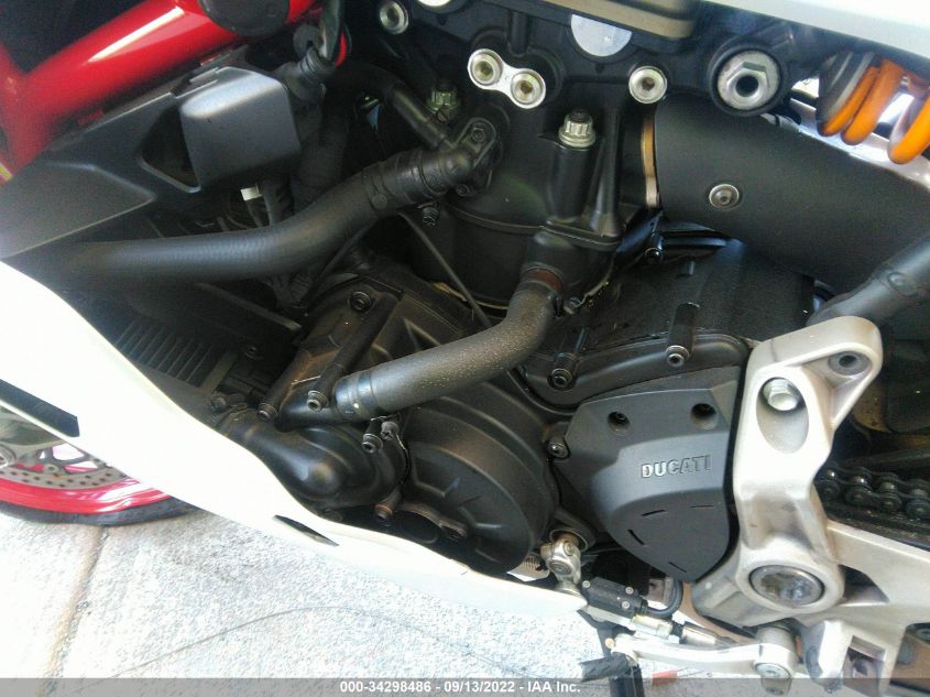 2018 DUCATI SUPERSPORT ZDMVABDS5JB003965
