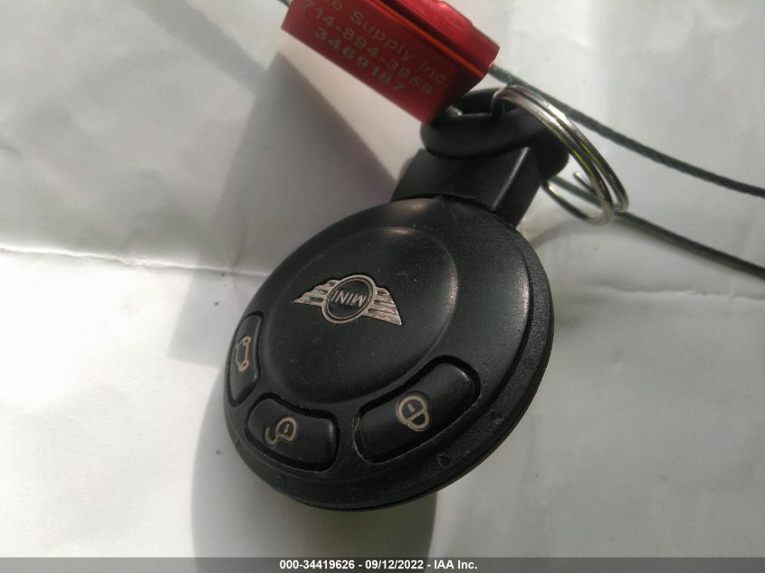 2013 MINI COOPER HARDTOP WMWSU3C50DT678092