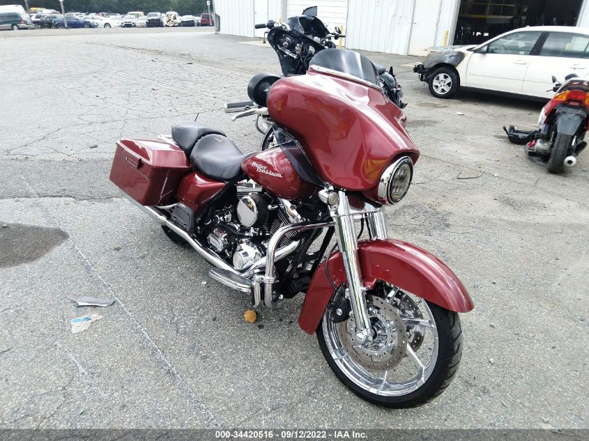 2006 HARLEY-DAVIDSON FLHXI 1HD1KBW1X6Y661036