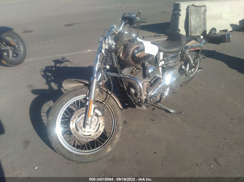 2004 HARLEY-DAVIDSON FXDLI 1HD1GNW194K302568