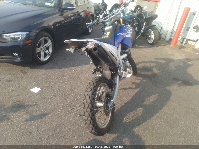 2013 YAMAHA WR250 R JYADG21E4DA006043