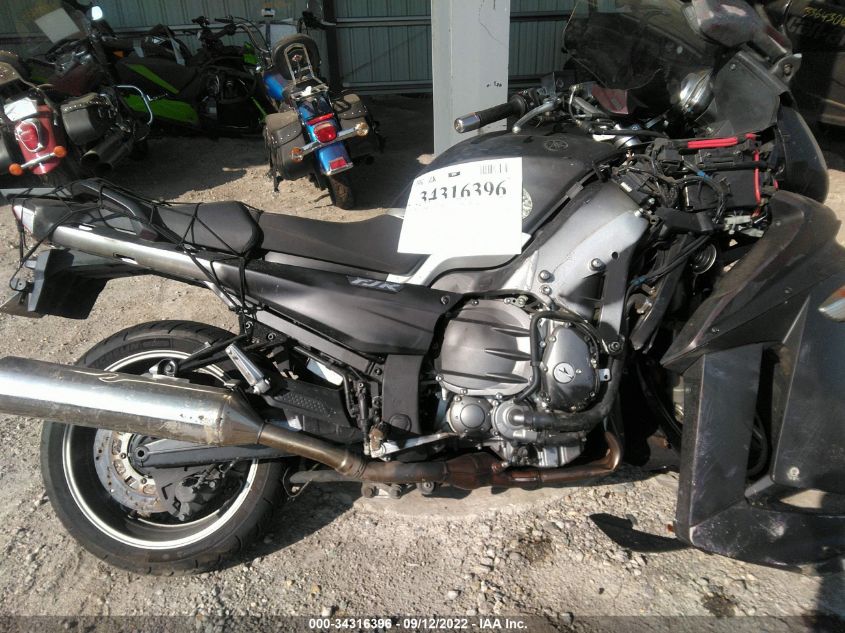 2007 YAMAHA FJR1300 JYARP15E67A003661