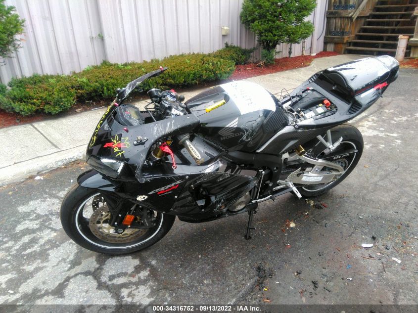 2005 HONDA CBR600 RR JH2PC370X5M206141
