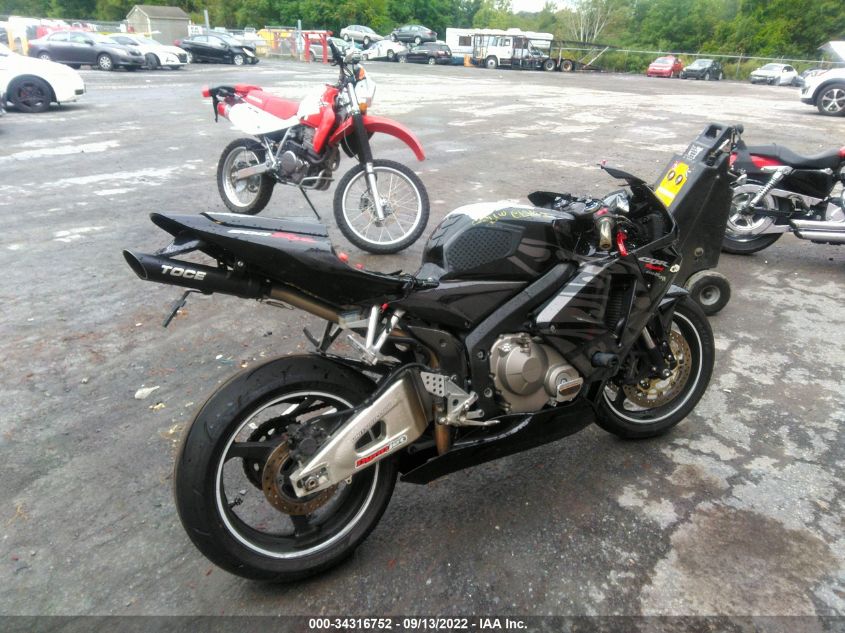 2005 HONDA CBR600 RR JH2PC370X5M206141