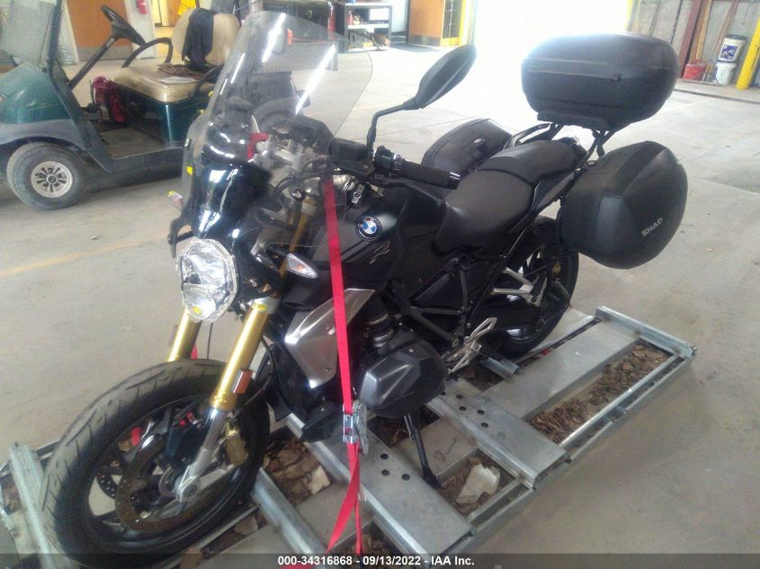 2020 BMW R 1250 R WB10J7305LZG69866