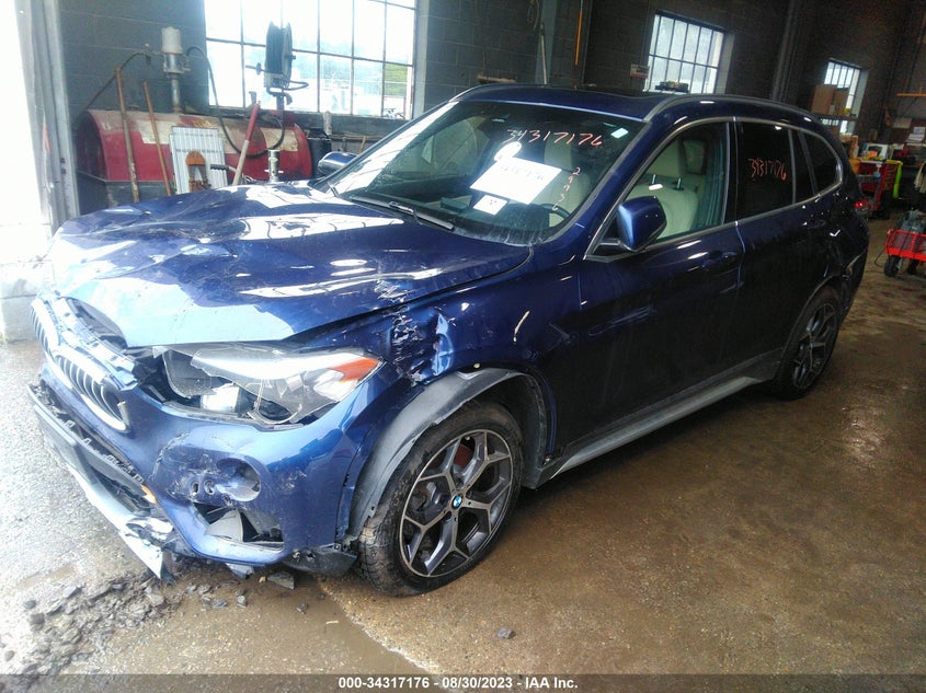VIN WBXHT3C54K5L37377 2019 BMW X1 XDRIVE28I