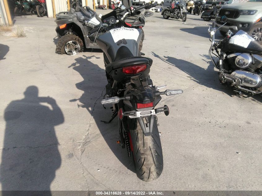 2021 YAMAHA MT09 C JYARN71Y9MA000354