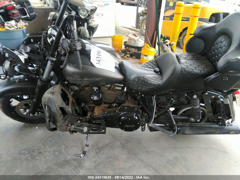 2021 HARLEY-DAVIDSON FLTRK 1HD1KZF10MB635960
