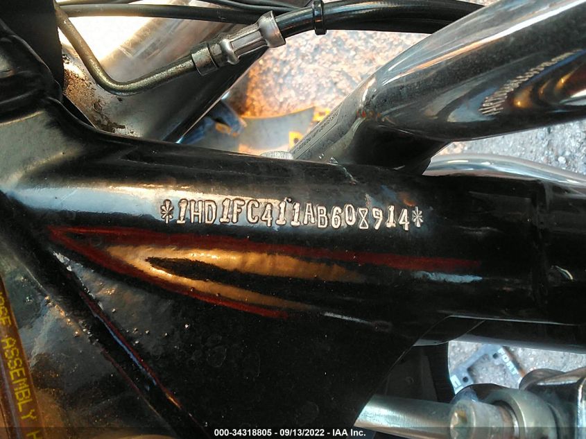 2010 HARLEY-DAVIDSON FLHTCU 1HD1FC411AB608914
