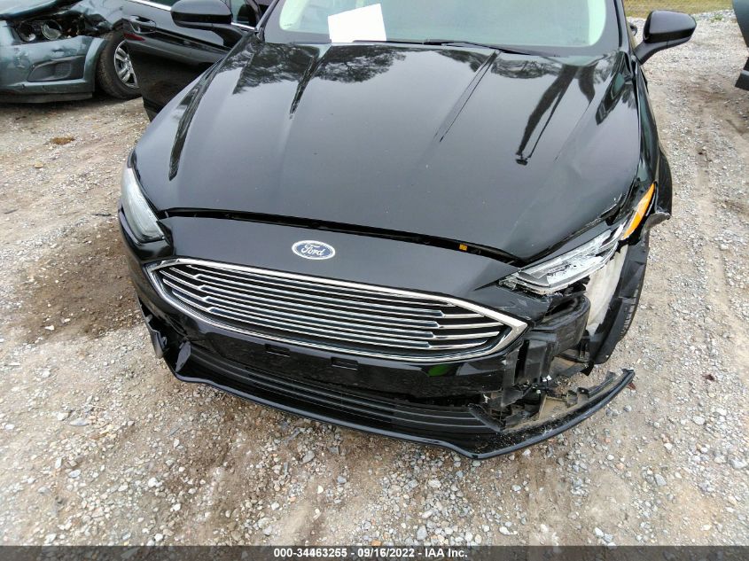 2017 FORD FUSION HYBRID SE 3FA6P0LUXHR381958