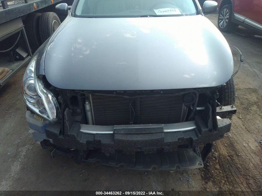 2015 INFINITI Q40 JN1CV6AR5FM523405