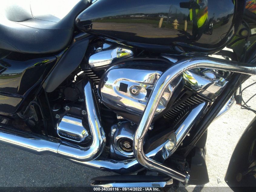 2018 HARLEY-DAVIDSON FLHTP POLICE ELECTRA GLIDE 1HD1FMC14JB658584