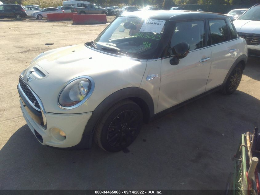 2015 MINI COOPER HARDTOP 4 DOOR S WMWXU3C5XF2B58659
