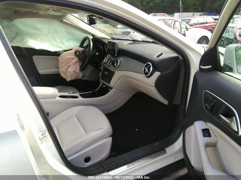 2015 MERCEDES-BENZ GLA-CLASS GLA 250 WDCTG4GB9FJ088504