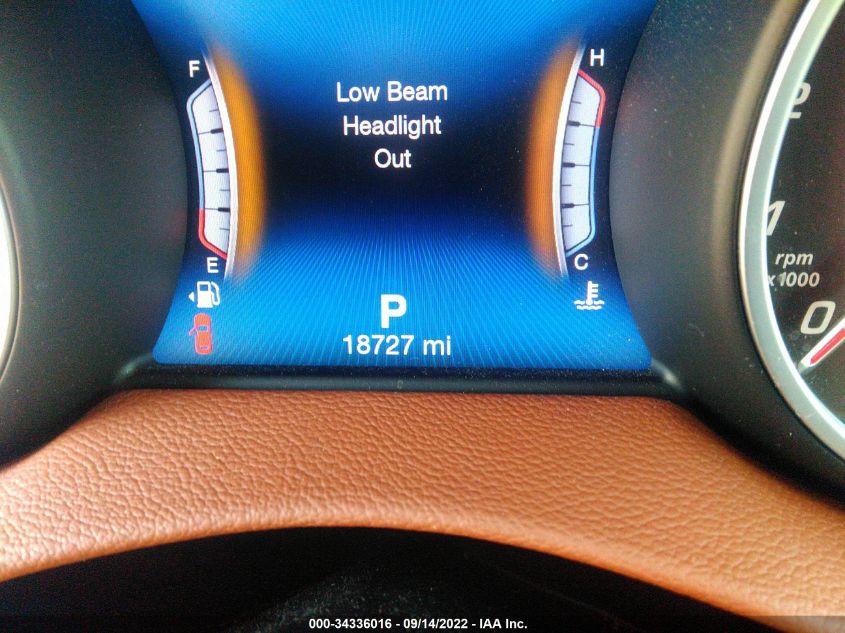 2019 MASERATI LEVANTE ZN661XUA5KX325321