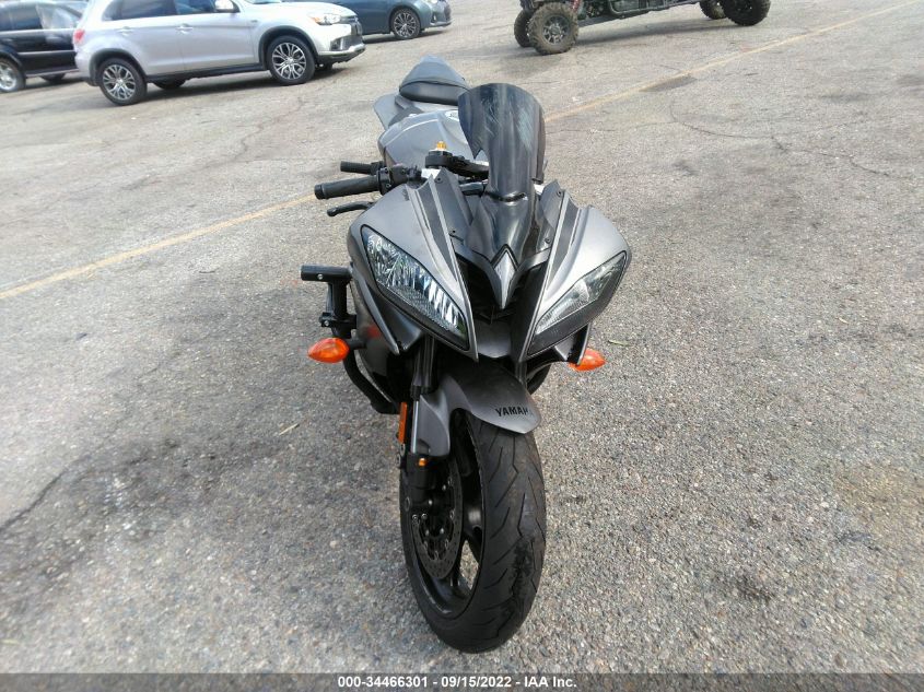 2016 YAMAHA YZFR6 C JYARJ16Y7GA011486