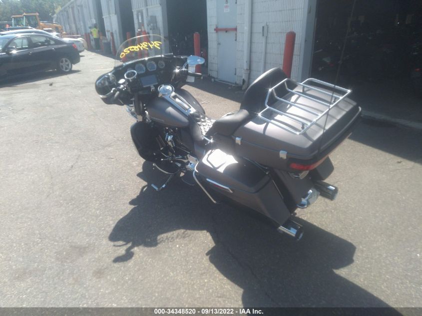 2017 HARLEY-DAVIDSON FLHTK ULTRA LIMITED 1HD1KED12HB634424