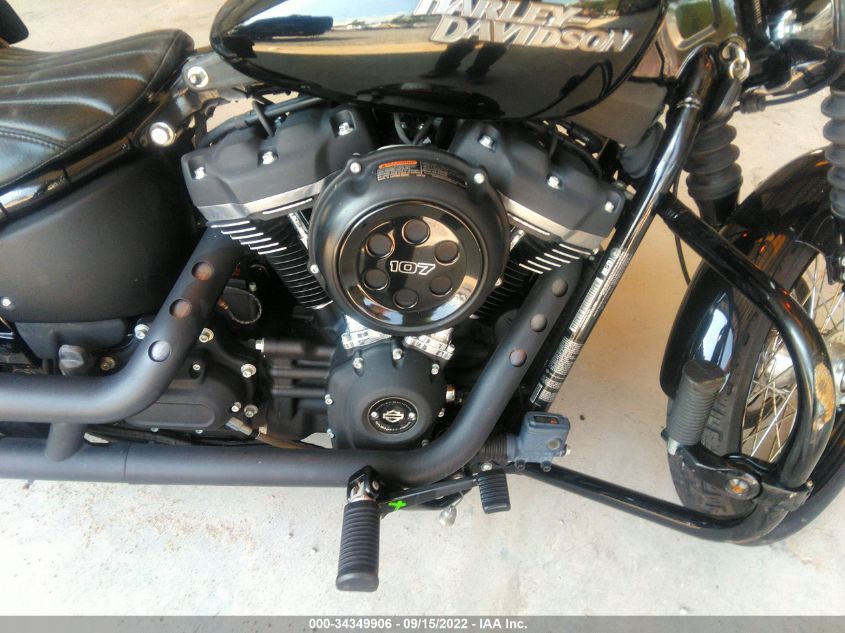 2018 HARLEY-DAVIDSON FXBB STREET BOB 1HD1YJJ10JC084121