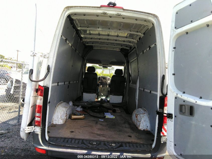 2016 MERCEDES-BENZ SPRINTER CARGO VANS WD3PE7DD2GP259364