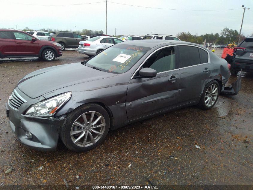 2015 INFINITI Q40 JN1CV6APXFM580035
