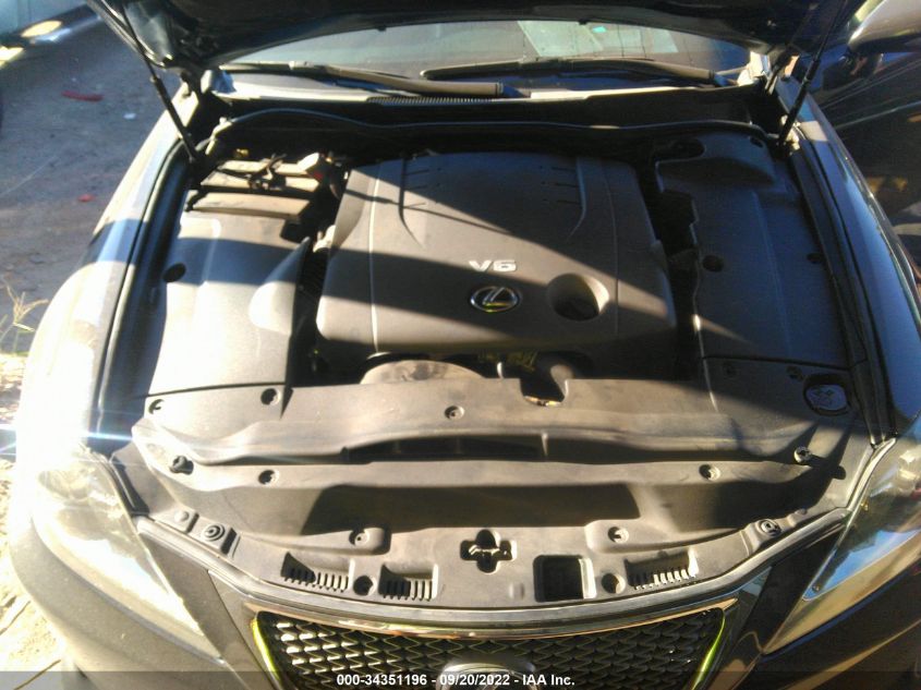 2014 LEXUS IS 250C JTHFF2C28E2529966