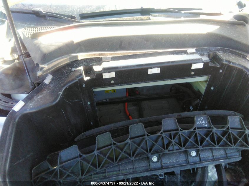 Tesla Model S 2015 -auction- 9