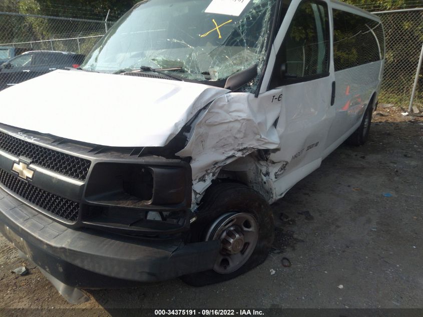 2014 CHEVROLET EXPRESS PASSENGER LS 1GAZGZFA7E1121559