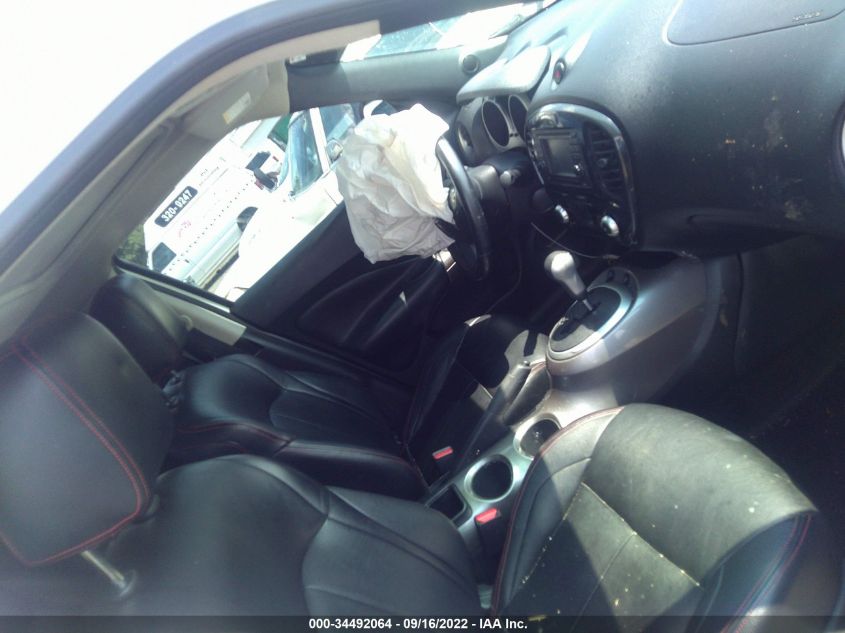 2013 NISSAN JUKE SV JN8AF5MVXDT213083
